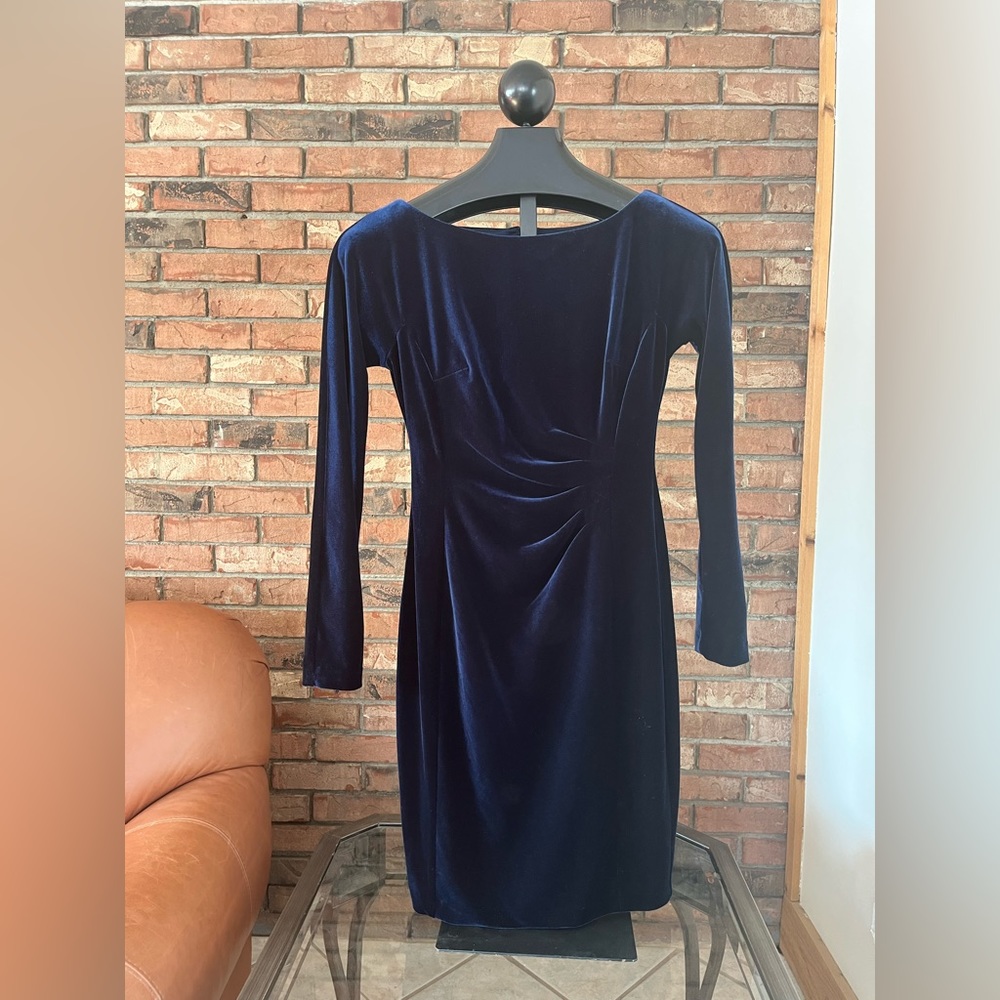 NWT Lauren Ralph Lauren Velvet Long Sleeve Dress